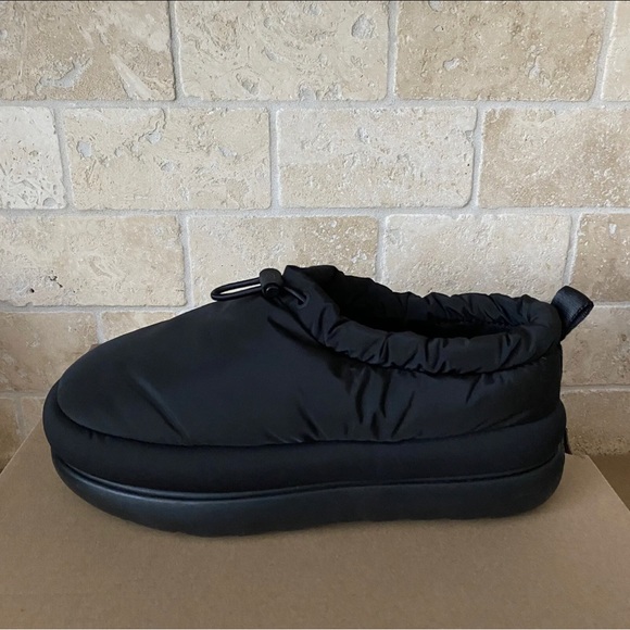 🖤🖤UGG MAXI CLOG BLACK PUFFER SLIP-ON SLIPPER SHOES SIZE US 9 WOMEN - Picture 2 of 5